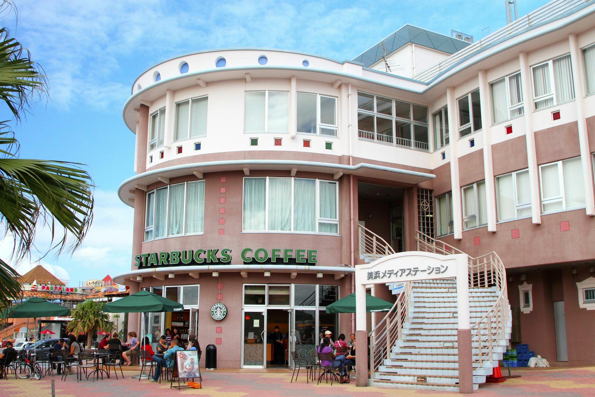 Terrace Resort Chatan West Exterior foto
